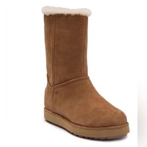 UGG Bruno Boulevard Classic Short Sheepskin Boots Size 8